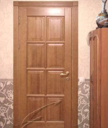 фото межкомнатной двери из массива